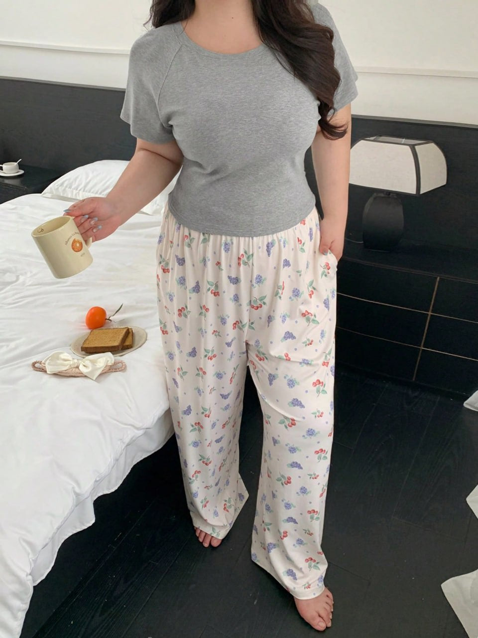 Grey Top & Cream Berry Floral