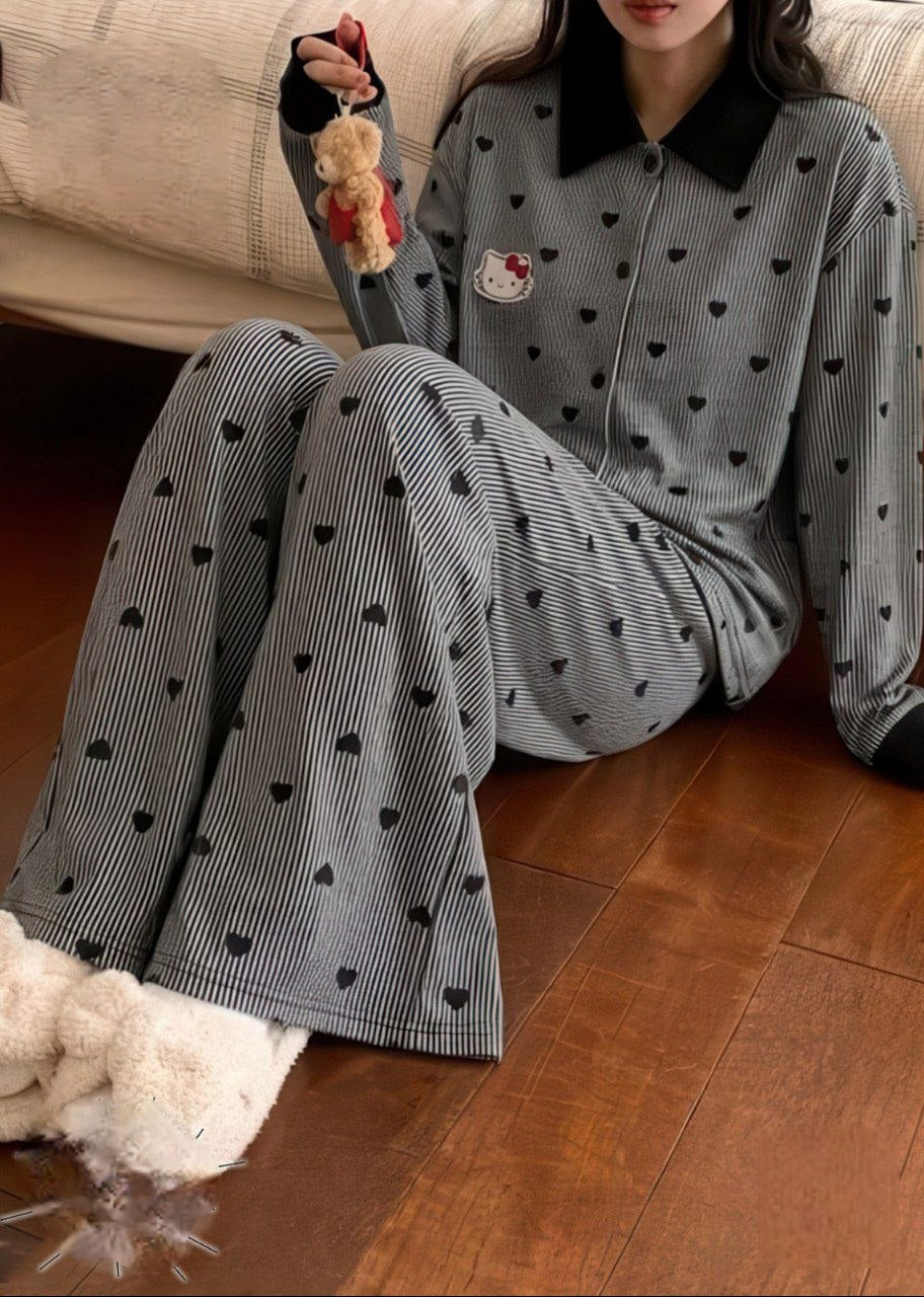 Stripe Hearts Hello Kitty Set