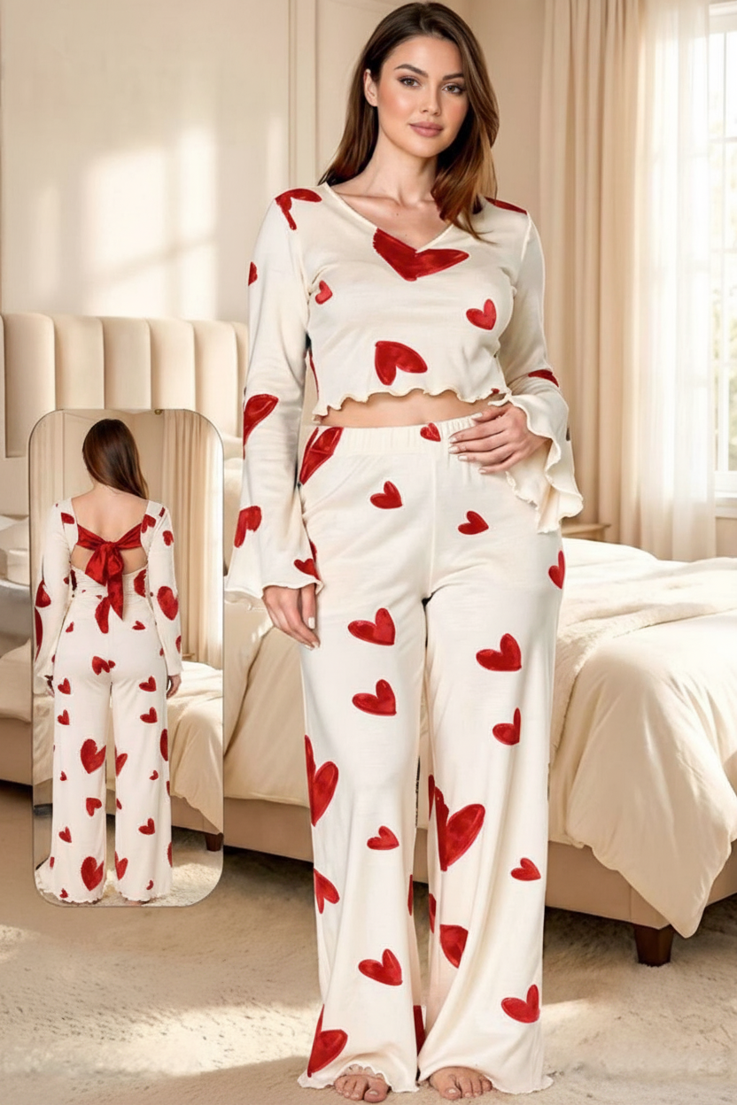 Cream Black Hearts